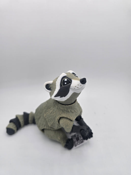 Raccoon by: MatMire Makes